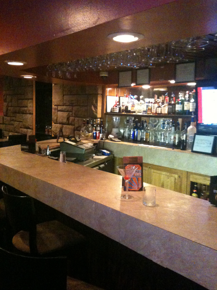 Stone Blade Bar