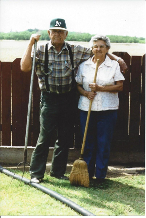 Adeline and Buford "Runt" Feathers.